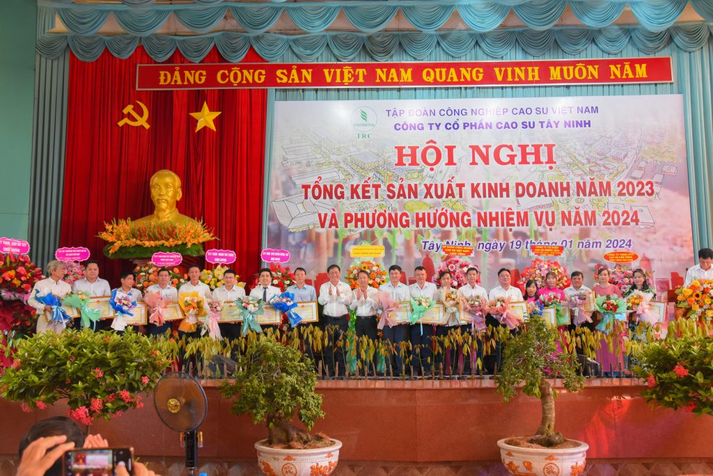 Cao su Tây Ninh xuất sắc hoàn thành chỉ tiêu sản xuất kinh doanh năm 2023